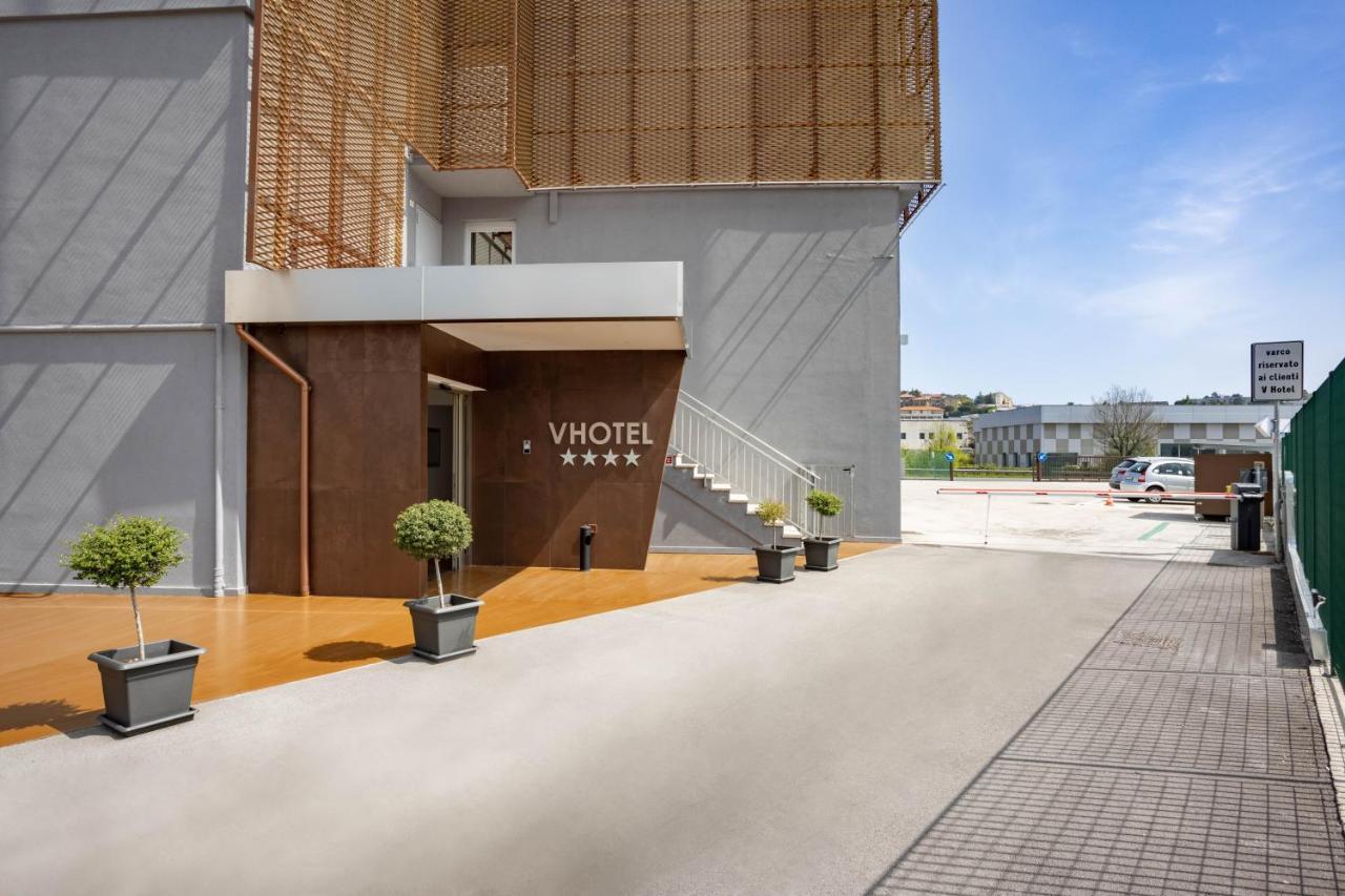 V Hotel アンコーナ エクステリア 写真